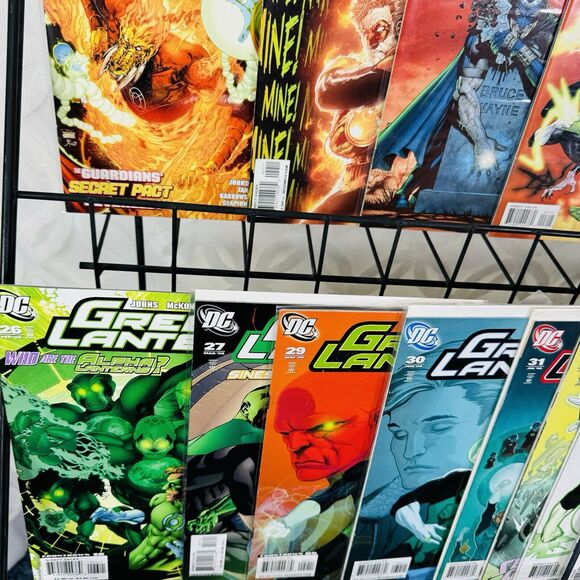 Green Lantern 21-22 26-27 29-37 41-43 47 Lot Geoff Johns Secret Origin - Picture 7 of 7